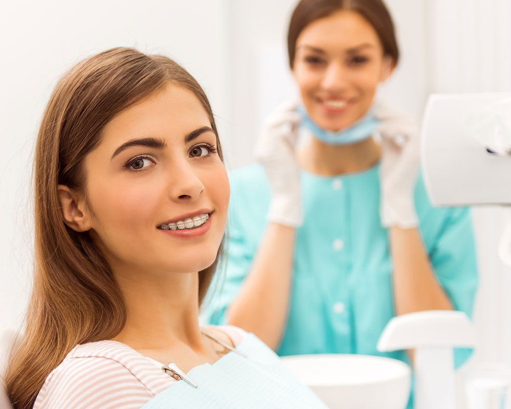 Periodoncia - Cirugia Bucal - Implantologia - Odontologia Estetica
